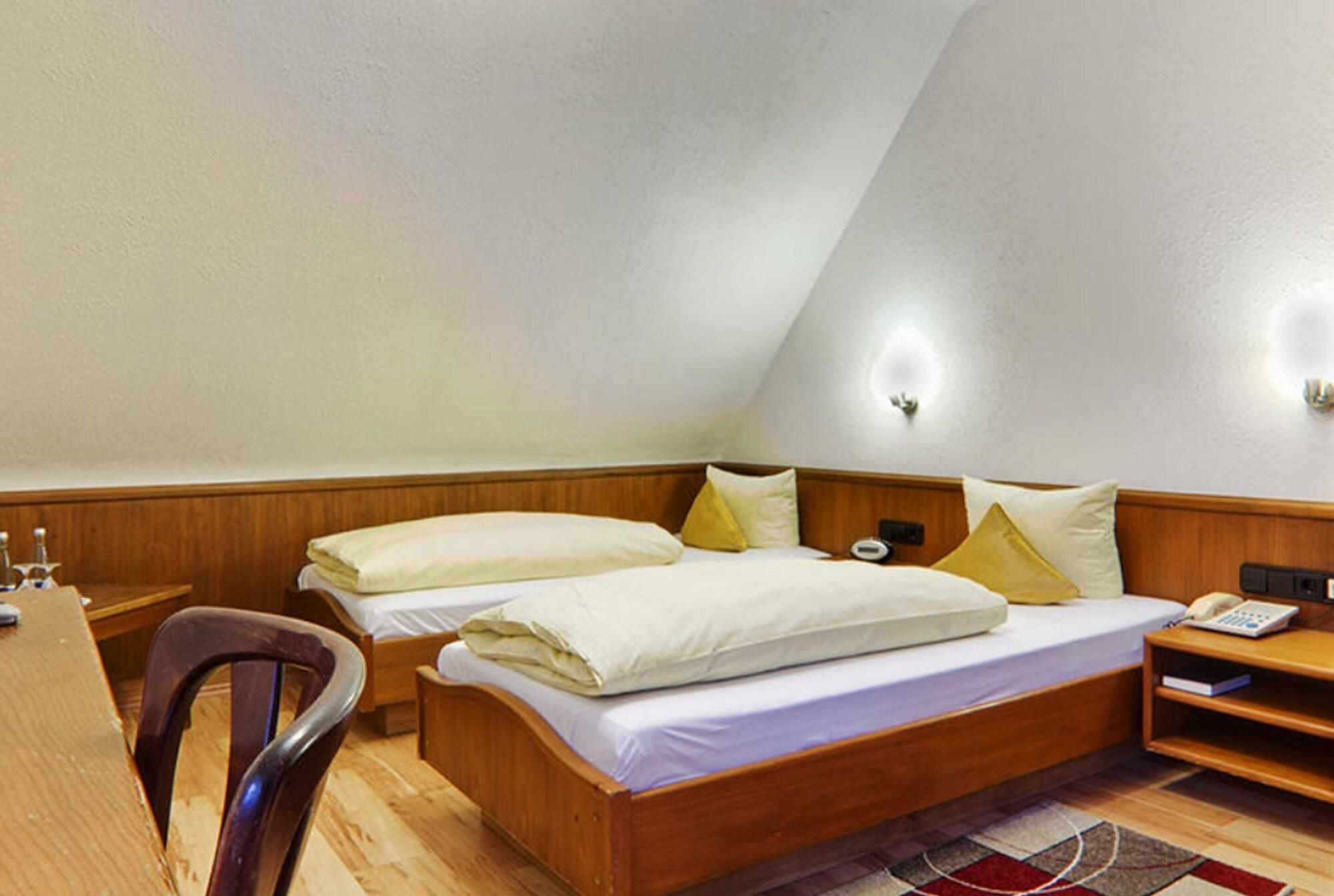 Hotel Lamm Remshalden Luaran gambar